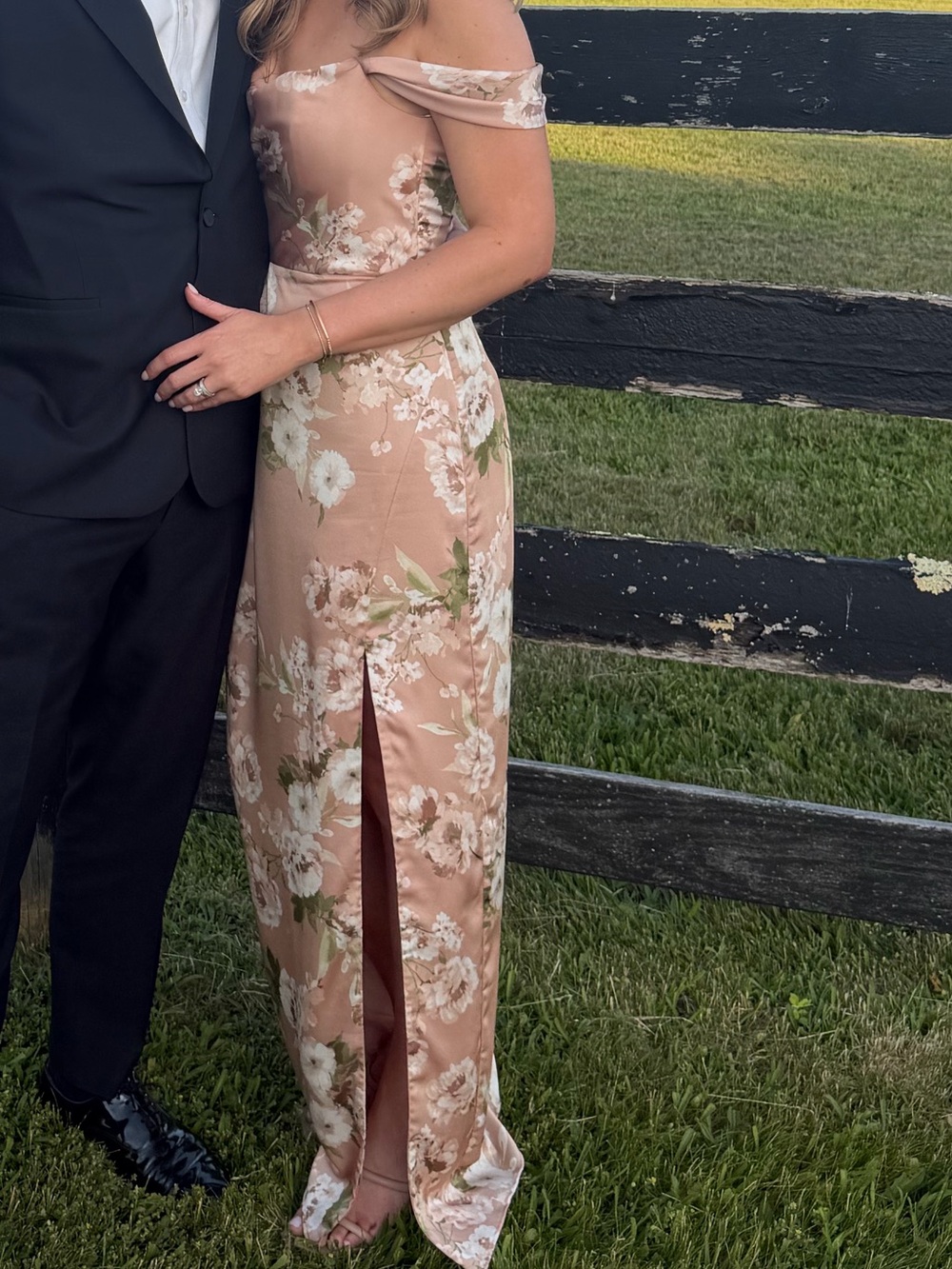 Jenny Yoo Sawyer Gown Verona floral chai print - Picture 4 of 4